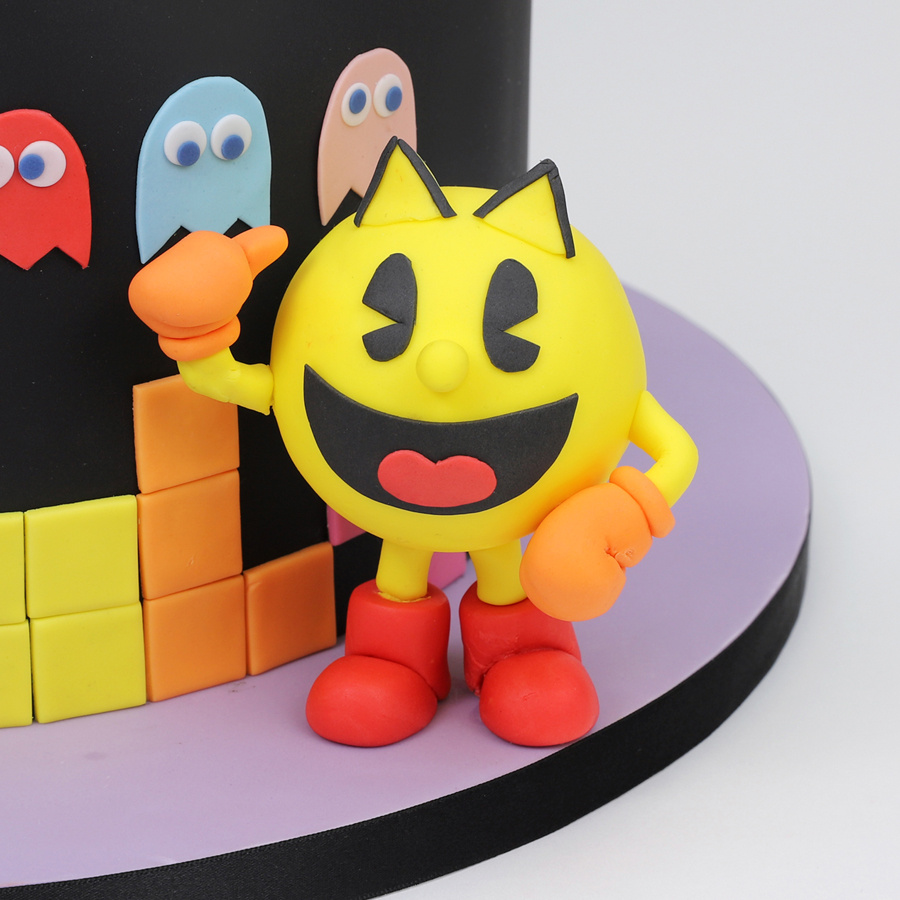 80s themed wedding cake