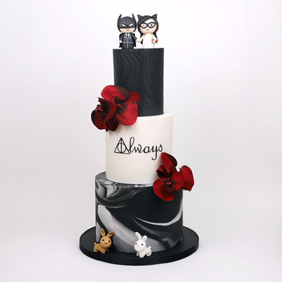 Modern black and white marble cake